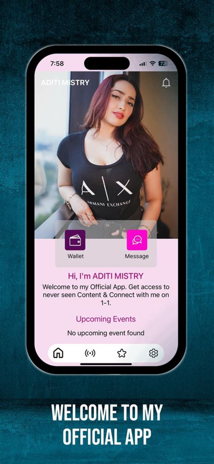 Aditi Mistry: Live Stream Star & Content Creator