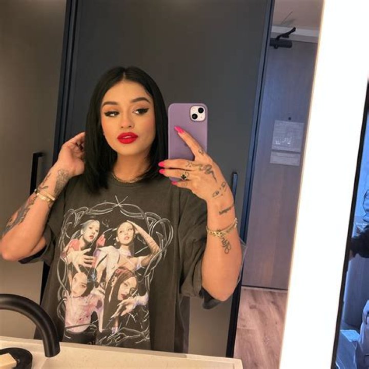 Erome Marlene Santana: Understanding Content Removal and Creator Concerns