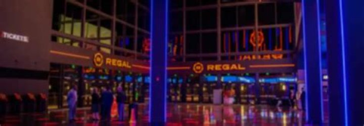 Regal Fox Movie Theatre: Showtimes & Tickets