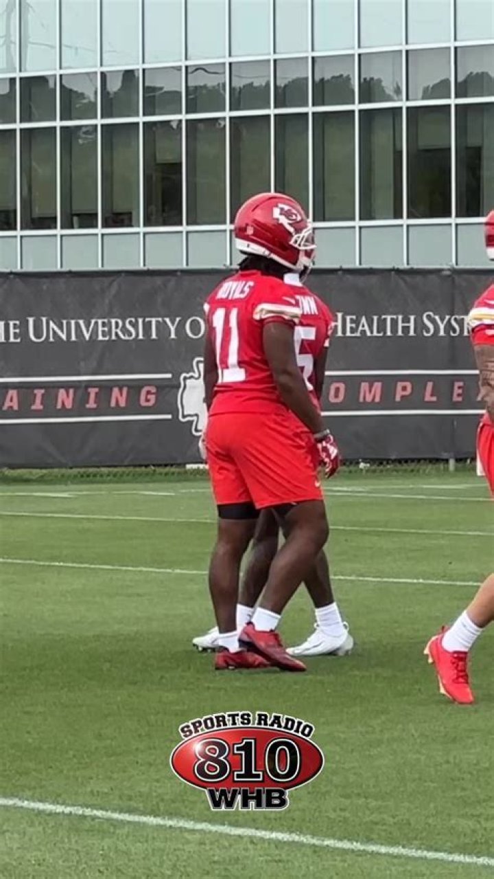 Ronnie Lott: A Look Back at a True Football Great